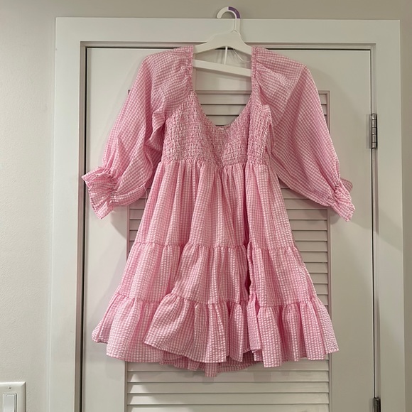 Dresses & Skirts - Pink and white plaid dress. Size L- from local boutique. Never worn